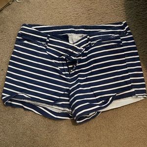 Old navy shorts